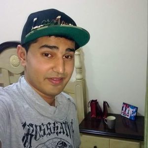 Meet your Posher, Falak